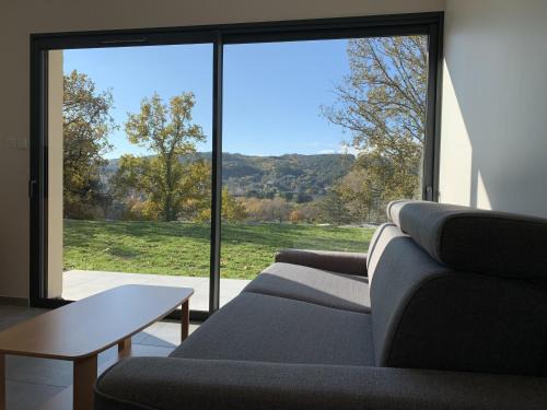 Vallon-Pont-d'Arc Apartment | ENTRE RIVIERE ET FORET