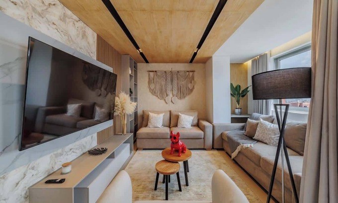 Laureles - Estadio Apartment | |EP| Spacious Apt in Laureles w/AC's, Views, Desk