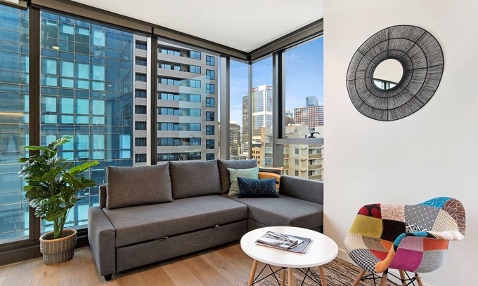 Melbourne Central Business District Apartment | EP2-UNIQUE CBD 1BR - SUPERB VIEWS + WIFI