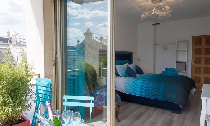 Epernay Apartment | EPOPEE DE L'AVENUE- 4*-AVENUE DE CHAMPAGNE-EPERNAY