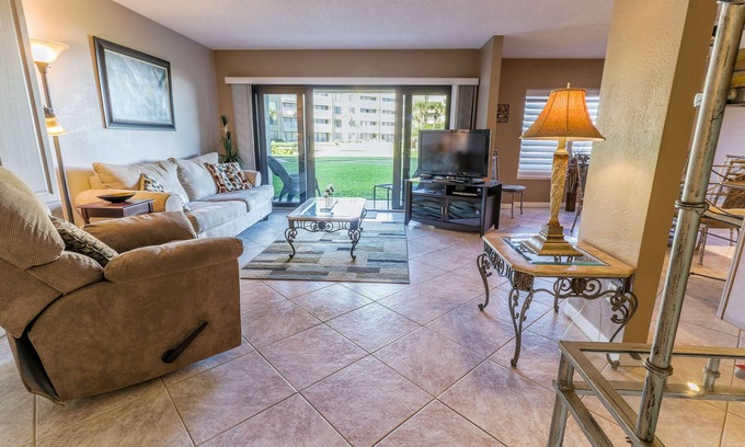 New Smyrna Beach Condo | Errol by the Sea - Unit 107 - 1BD - The Salty Nest