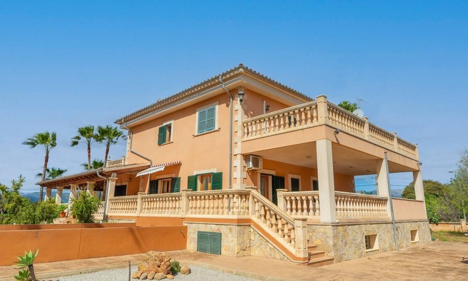 Es Garrovers Villa | Es Garroveret - Villa With Private Pool. Free Wifi