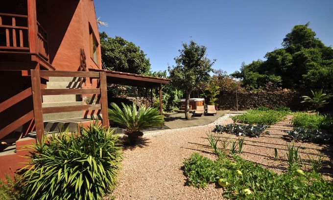 La Solana Cottage | LUXURY RURAL HOUSE WITH BEAUTIFUL VIEWS