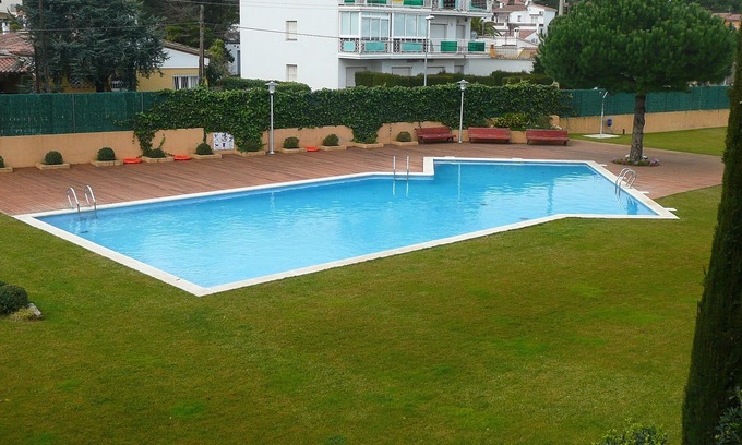 L'Escala Apartment | Escala Duplex 8 P in a luxury residence! Swimming pool, BBQ, games, parking, airco