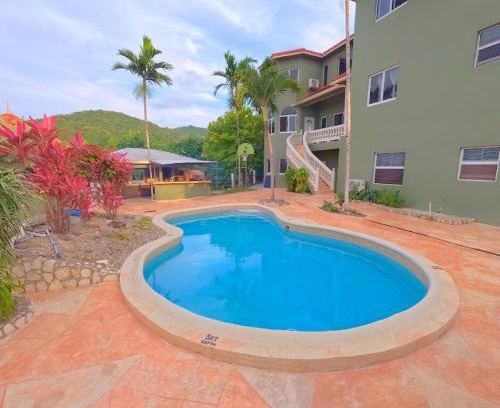 IronShore Estates House | Escape-Relax-Repeat Morris Home Resorts