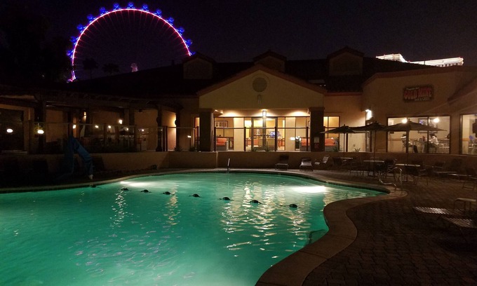 Las Vegas Condo | Escape to Luxury at Desert Club Resort - Your Ultimate Desert Oasis Awaits