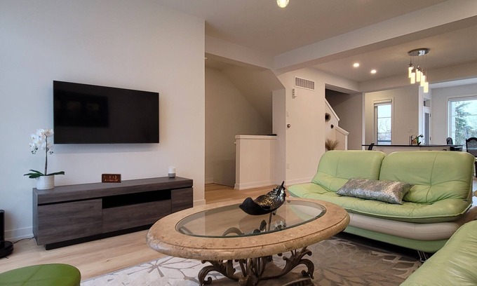 Hespeler House | Escape to our chic casita where modern comfort meets serene surroundings.