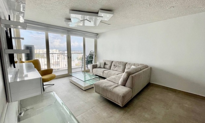 Cangrejo Arriba Apartment | ESJ14- Two bedrooms with ocean view with balcony