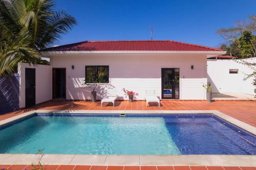 Tela House | Estancia Florencia Hab 6