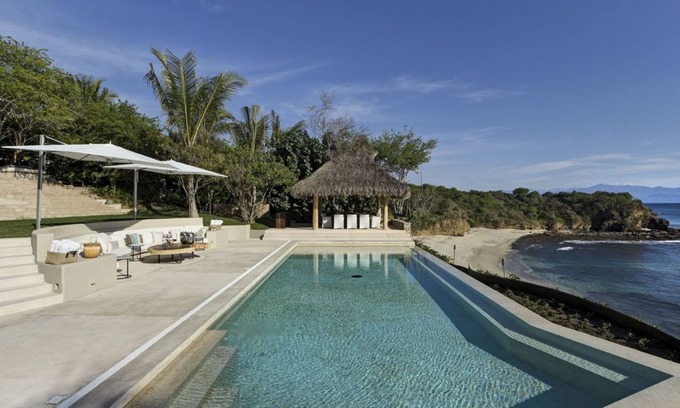 Emiliano Zapata House | Estate Palo de Brasil in El Farallon - Pontoquito by Personal Villas - Luxurious Oceanfront Villa