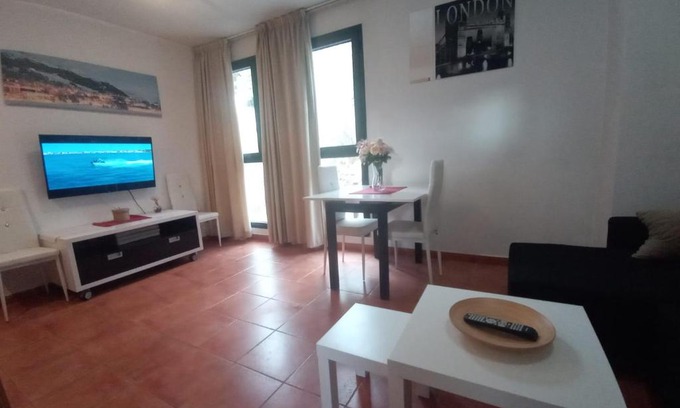 Pradollano Apartment | ESTUDIO EN ZONA BAJA y Garaje Incluido