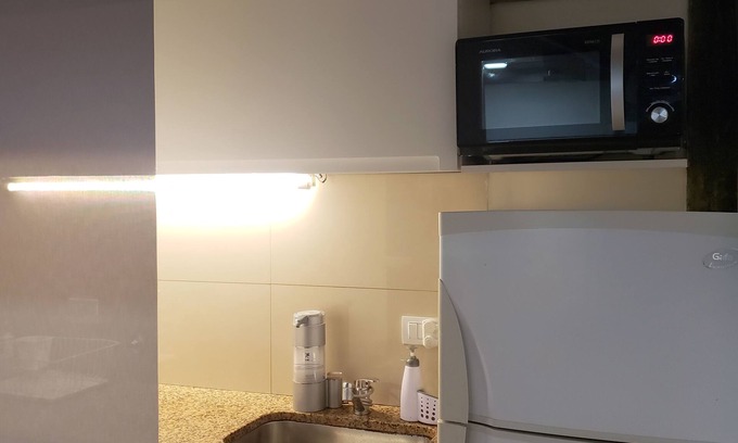 La Plata Apartment | Estudio luminoso 1 persona con cochera ideal coworking La Plata