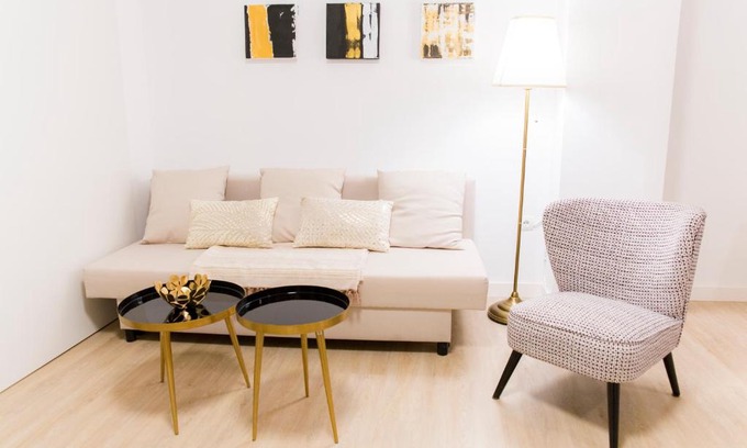 San Felipe Neri Apartment | estupendo estudio