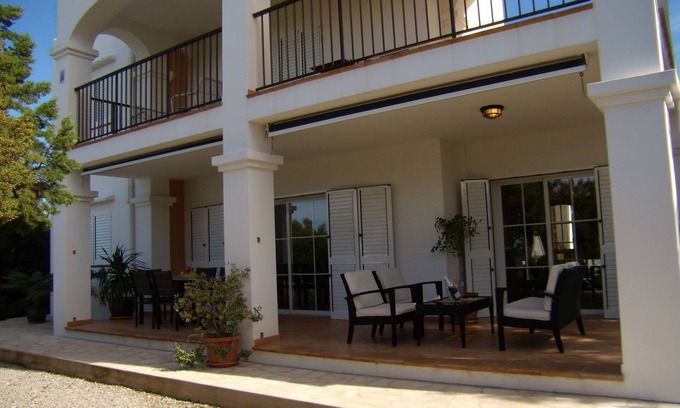 San Antonio Bay Villa | ET-0301-E Villa With Private Pool, BBQ Area, Wifi, Air-conditioning.