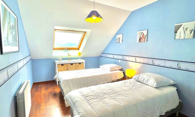 Etel Apartment | Étel - 3-room apt, terrace, pets allowed, secure parking