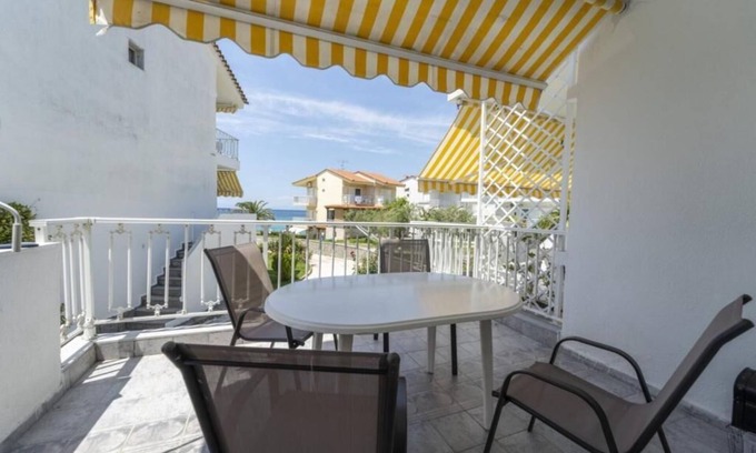 Kassandra House | EUPHORIA Beachfront Holiday Home