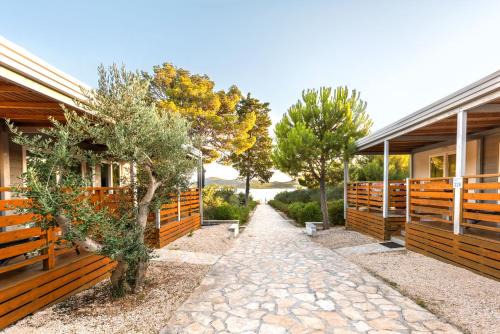 Biograd na Moru Resort | Eurocamp Mobile Homes at Campsite Ljutic