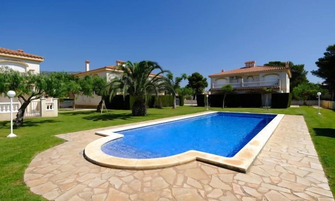 Miami Platja Apartment | Eurosol by Interhome