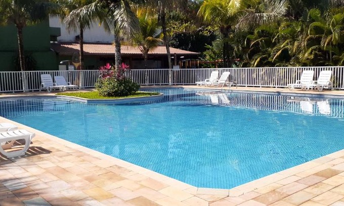 Juquehy House | Excelente casa em condomínio fechado em Juquehy. 2 suítes, ar, piscina comum.
