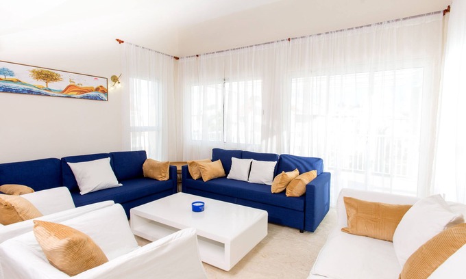El Cortecito Apartment | Excellent getaway vacation. Ocean Front. Ocean views! Private Beach! Book todayn