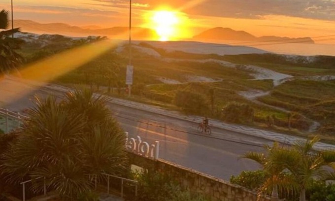 Algodoal Apartment | Excellent seafront apt 03 Qtos Cabo Frio