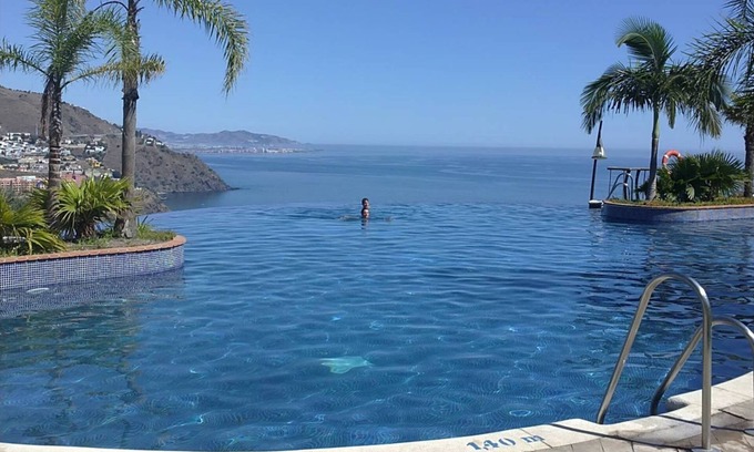 Velilla-Taramay House | Excellent views. Beach and mountain
