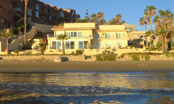 Cabo de las Huertas Apartment | Excepcional Apartamento LOFT a pie de playa en CHALET ROQUETES