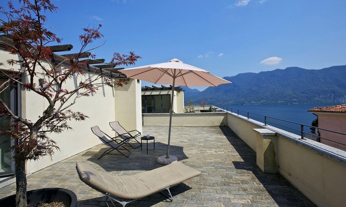 Ghiffa Apartment | Exceptional 3 bedroom apartment with roof terrace in the former spa baths of Ghiffa