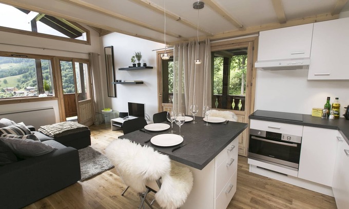 Les Houches Apartment | Exceptional view, ski directly from the apartment!