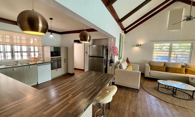 Tamarin Villa | Exceptional Villa In The West - Mamial