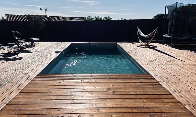 Theziers Villa | Exceptionnelle Villa à Flanc de Colline