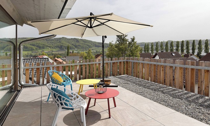 Ohningen House | Exclusive 5-room maisonette architect's house with panoramic lake view and penthouse roof terrace
