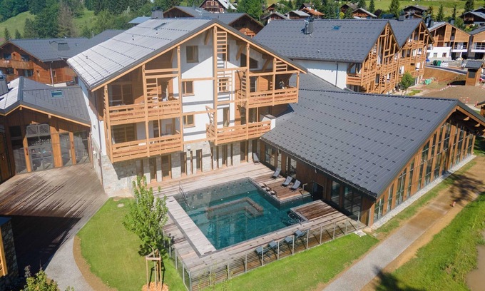 Megeve Apartment | Exclusive apt with terrace and view 2BD/5P -Megève