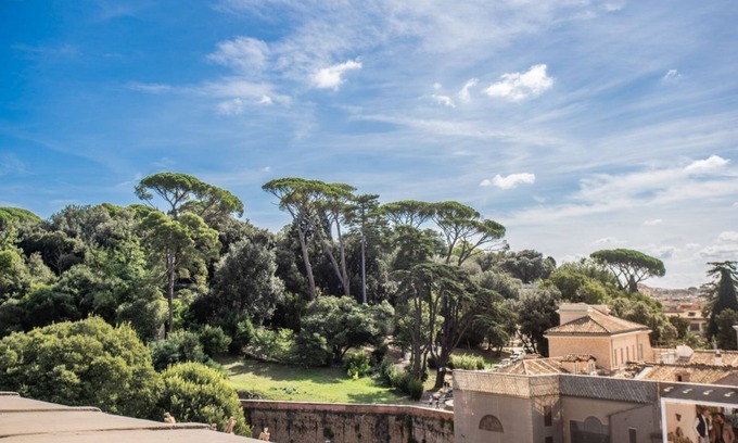 Quartiere III Pinciano Apartment | Exclusive attic with private terrace right in front of Piazza Del Popolo, with unique panoramic view