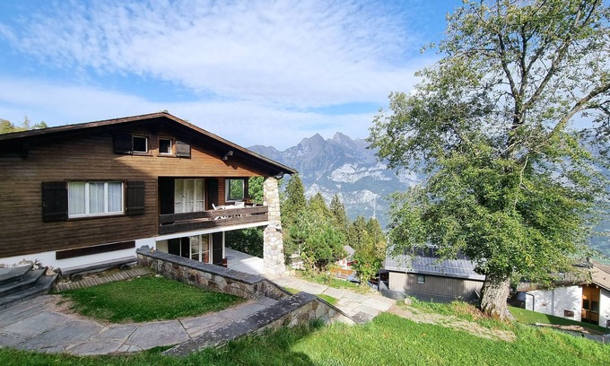 Flums Ski Chalet | Exclusive Chalet in Flumserbergnclose to the ski slopes with brathtaking view.