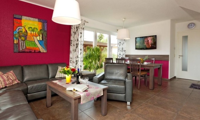 Zinnowitz House | Exclusive house, close to the beach, sauna, garden, barbecue, central location, 8 pers. + 2 children