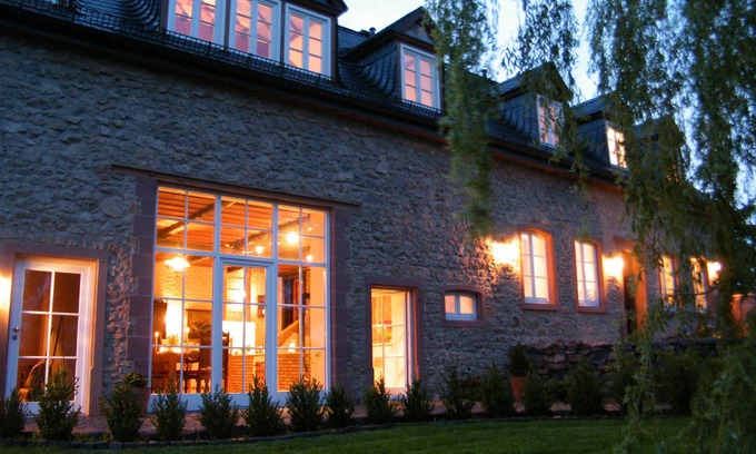 Berndorf Villa | Exclusive villa 320m² with whirlpool and sauna, close to town and Nürburgring