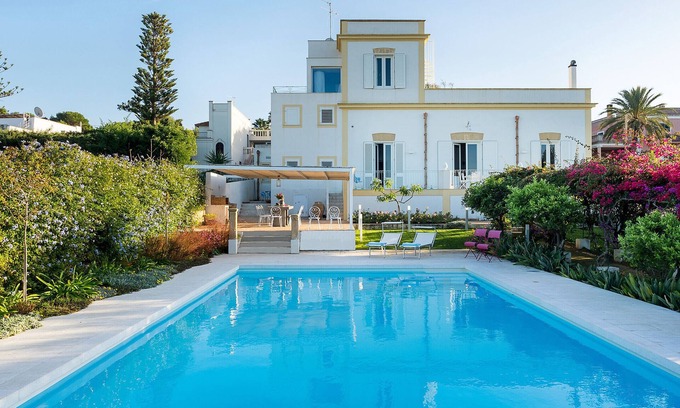 Marsala Villa | Exclusive villa with pool, external kithchen, in Marsala, Sicily