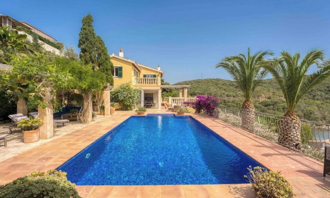 Mahon Villa | Exclusive villa with panoramic views in Mahón harbour, Menorca
