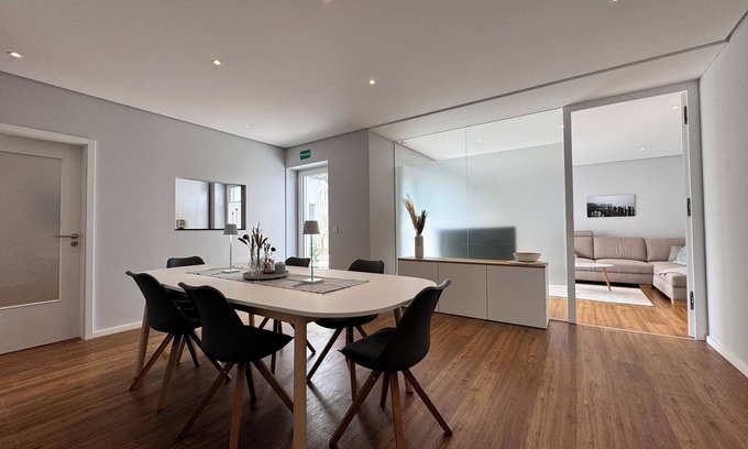 Ueberlingen Apartment | Exklusive Ferienwohnung "bodensee Loft" in Überlingen für bis zu Sechs Personen