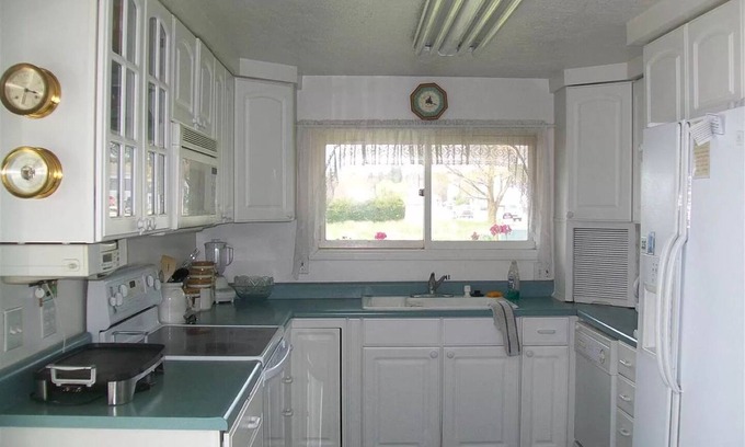 Beaver Island House | Expansive views of the whole Harbor and Whiskey Point Light house.