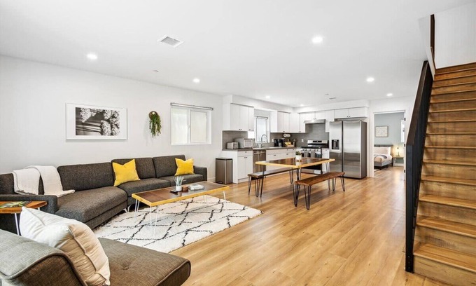 Hollywood House | *Experience LA: Newly Built Hollywood Haven*
