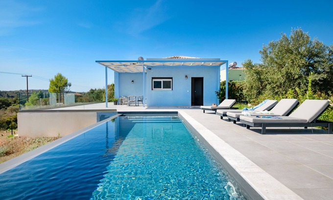 Karavados Villa | Experience the beauty of Kefalonia from Villa Antreas Mentoros