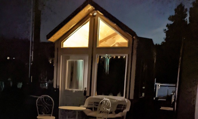 Post Falls Apartment | Experience Tiny Cabin Living. Close to recreational activities.