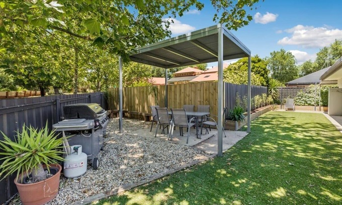 Kennington House | Explore Bendigo: Family Base on Boat Street