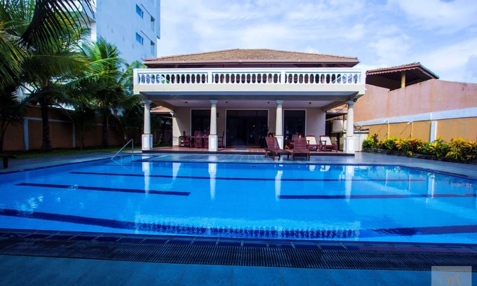 Kudapaduwa Villa | Explore The Modern Experience at Merryland Beach Villa
