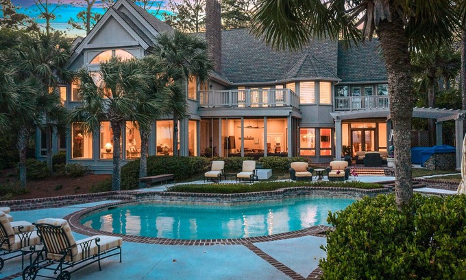 Oceanside House | EXQUISITE OCEANFRONT 7BR HOME WITH POOL SPA PRIVATE BEACH ACCESS HILTON HEAD