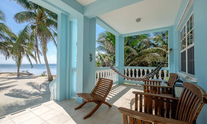 San Pedro Condo | Exquisite Sunrises over the Barrier Reef 3 Bed - Sunset Beach B1