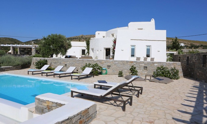 Paros Villa | Exquisite villa with view, privaze pool and service close to Naoussa and beaches