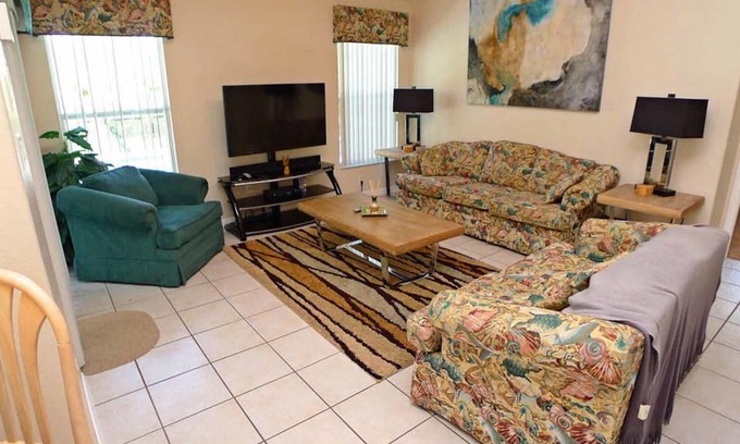 Greater Groves House | Extra large, cul-de-sac lot. Greater Groves 5/4 pool home blanketed in stunning detail and eye-catch